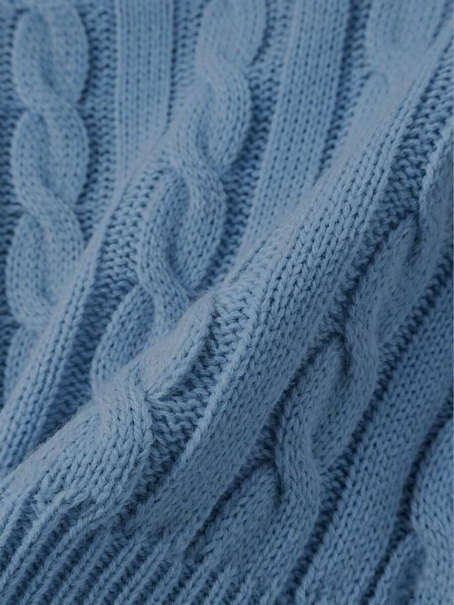 Oriana Cropped Cable Knit Sweater with Crew Neck - Dusty Blue
