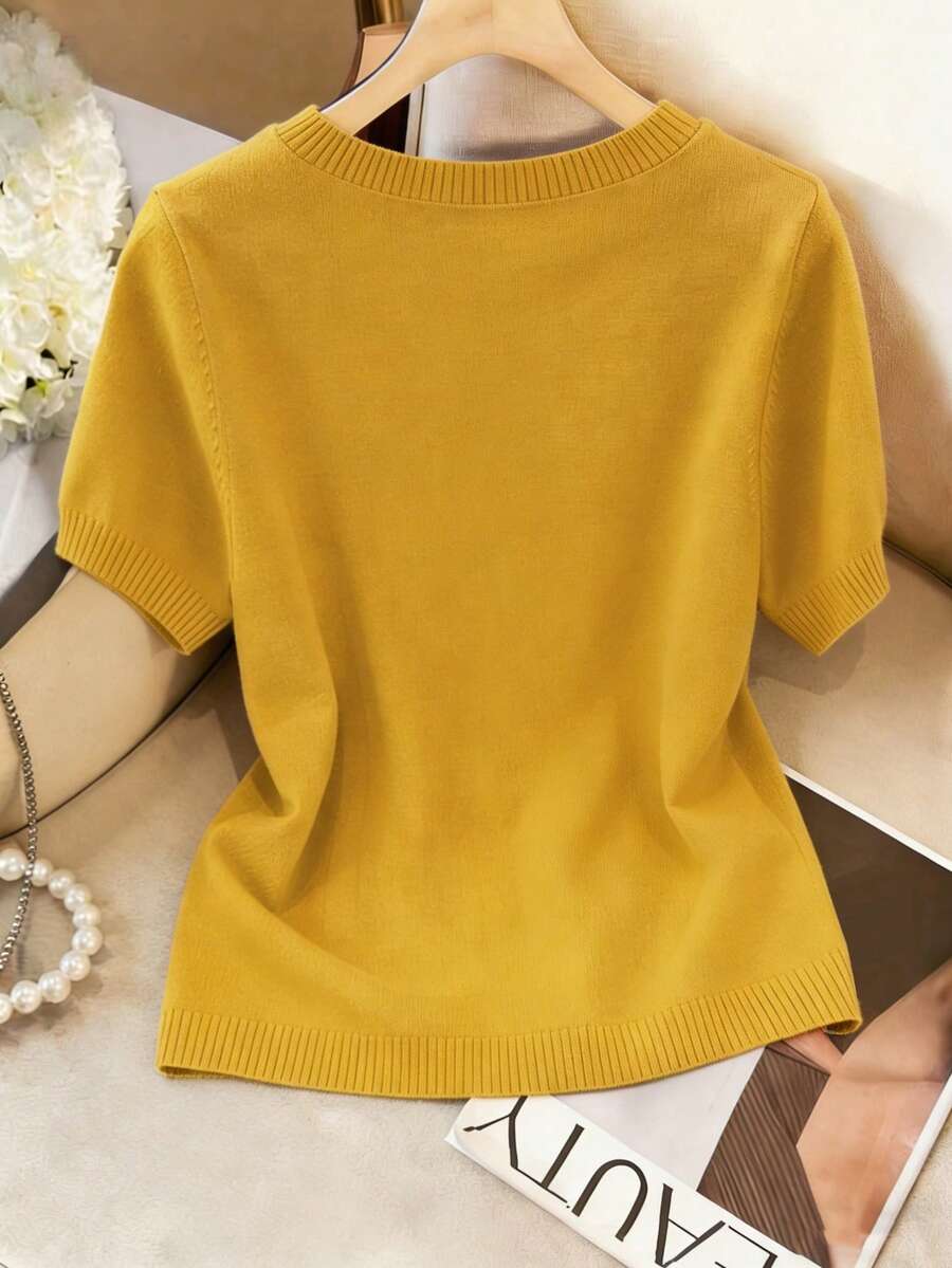 Women's Fine Knit Short Sleeve Top, Crew Neck Sweater Tee for Work and Layering - Coffee Brown