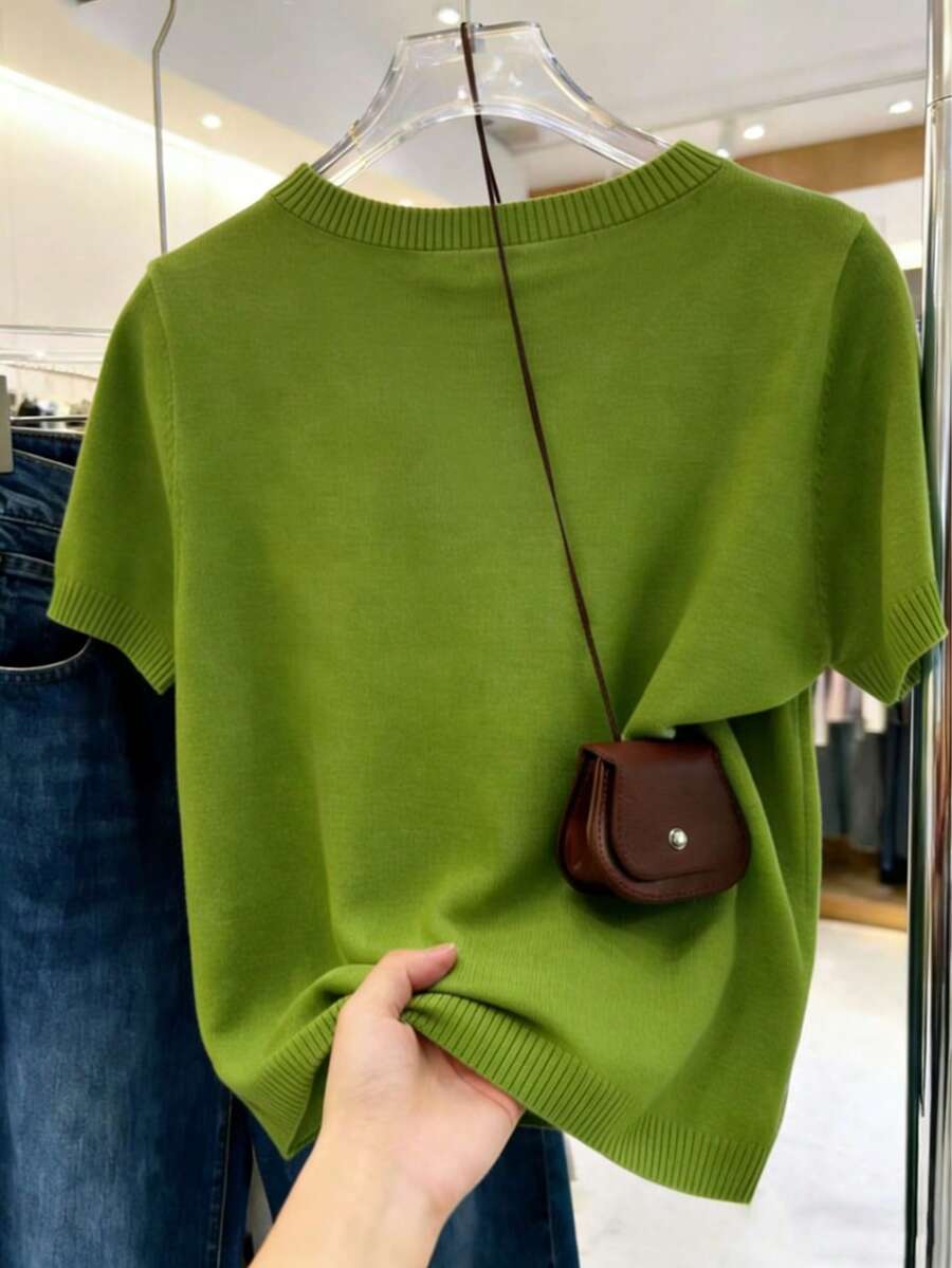 Women's Fine Knit Short Sleeve Top, Crew Neck Sweater Tee for Work and Layering - Army Green