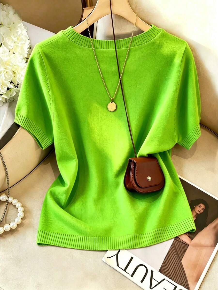 Women's Fine Knit Short Sleeve Top, Crew Neck Sweater Tee for Work and Layering - Rose Red