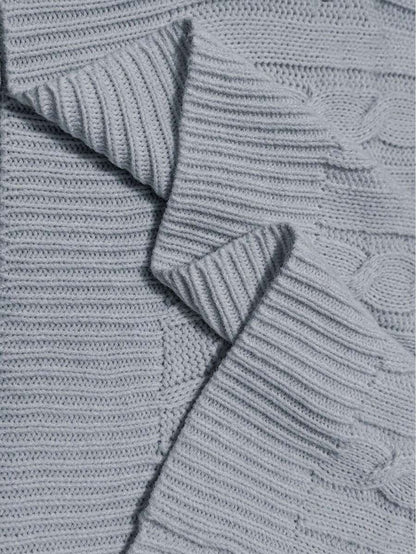 Oriana Cropped Cable Knit Sweater with Crew Neck - Dove Grey