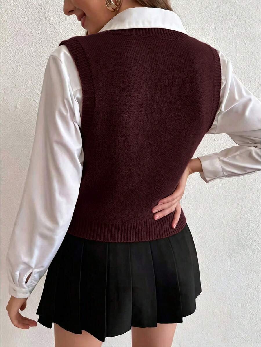 Winifred Classic Cable Knit V-Neck Sleeveless Sweater Vest - Burgundy