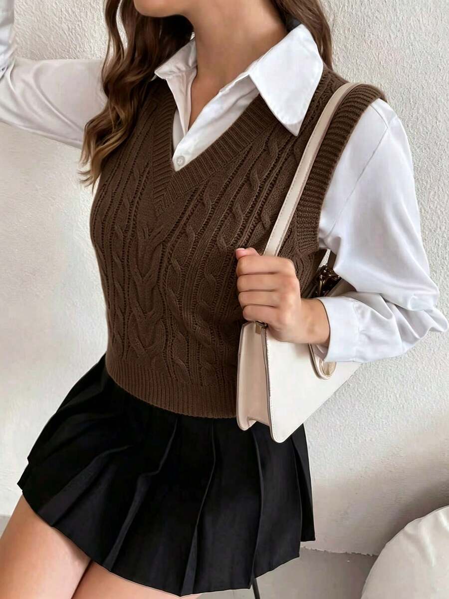 Winifred Classic Cable Knit V-Neck Sleeveless Sweater Vest - Chocolate Brown