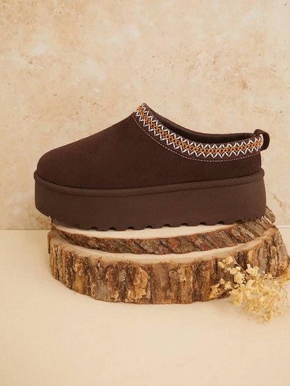 Solezae Women's Faux Suede Round Toe Slip On Fluffy Flatform Slippers Mother's Day Present For Christmas Valentine's Day Mensa