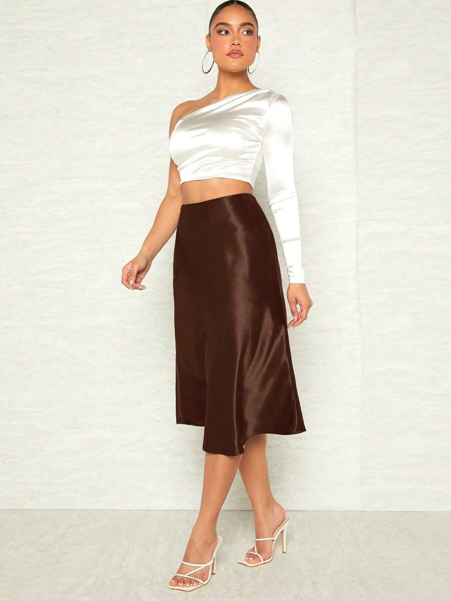 Women's Satin Midi Skirt, Side Zip Silky A-Line Skirt for Evening and Wedding Guest - Purple