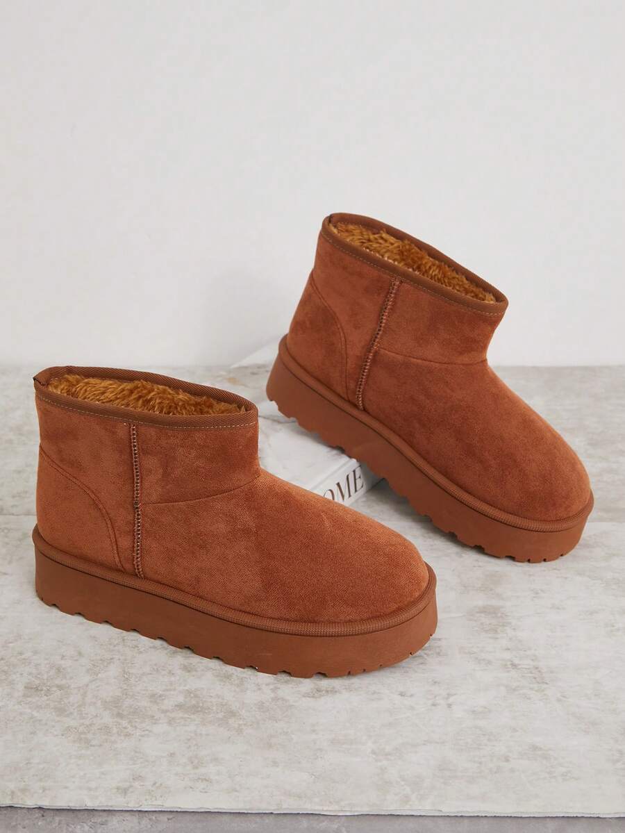 Solezae Women's Versatile Faux Suede Slip On Lug Sole Ankle Booties For Warm Mother's Day Present For Christmas Mensa