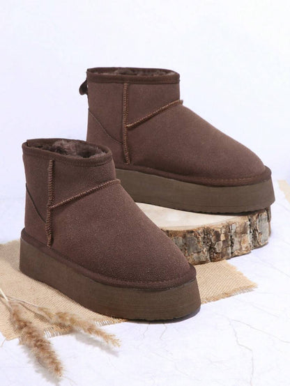 Solezae Women's Versatile Faux Suede Slip On Lug Sole Ankle Booties For Warm Mother's Day Present For Christmas Mensa
