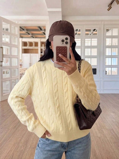 Marlowe Chunky Cable Knit Sweater Loose Crew Neck Pullover - Butter Yellow