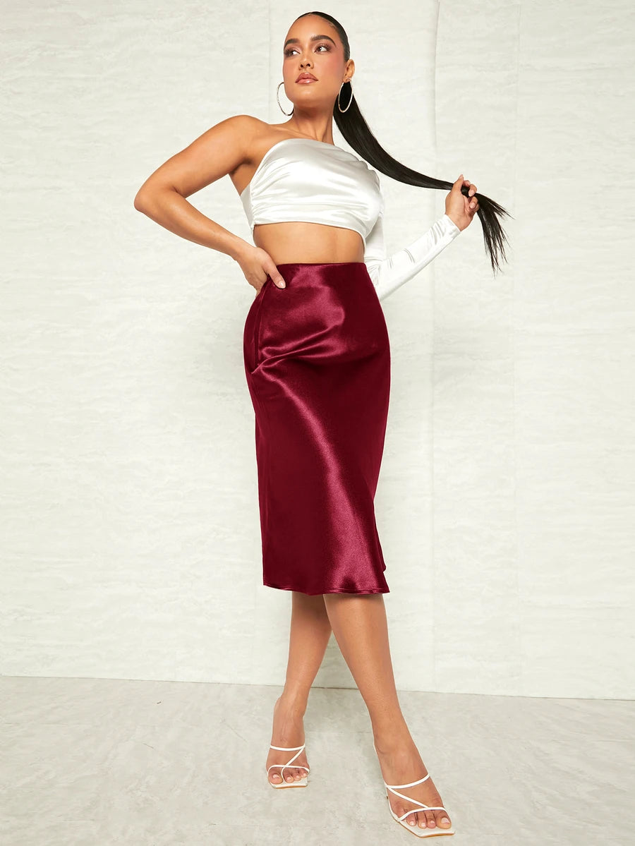 Women's Satin Midi Skirt, Side Zip Silky A-Line Skirt for Evening and Wedding Guest - Apricot