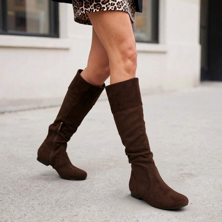 Women's  Black Knee High Pull On Winter Weather Black Boots Elegant & Fashionable Classic Slouchy Warm Gift  Boots Mensa