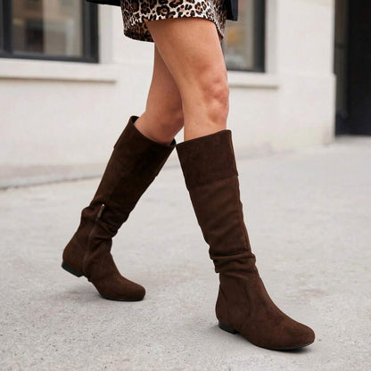 Women's  Black Knee High Pull On Winter Weather Black Boots Elegant & Fashionable Classic Slouchy Warm Gift  Boots Mensa