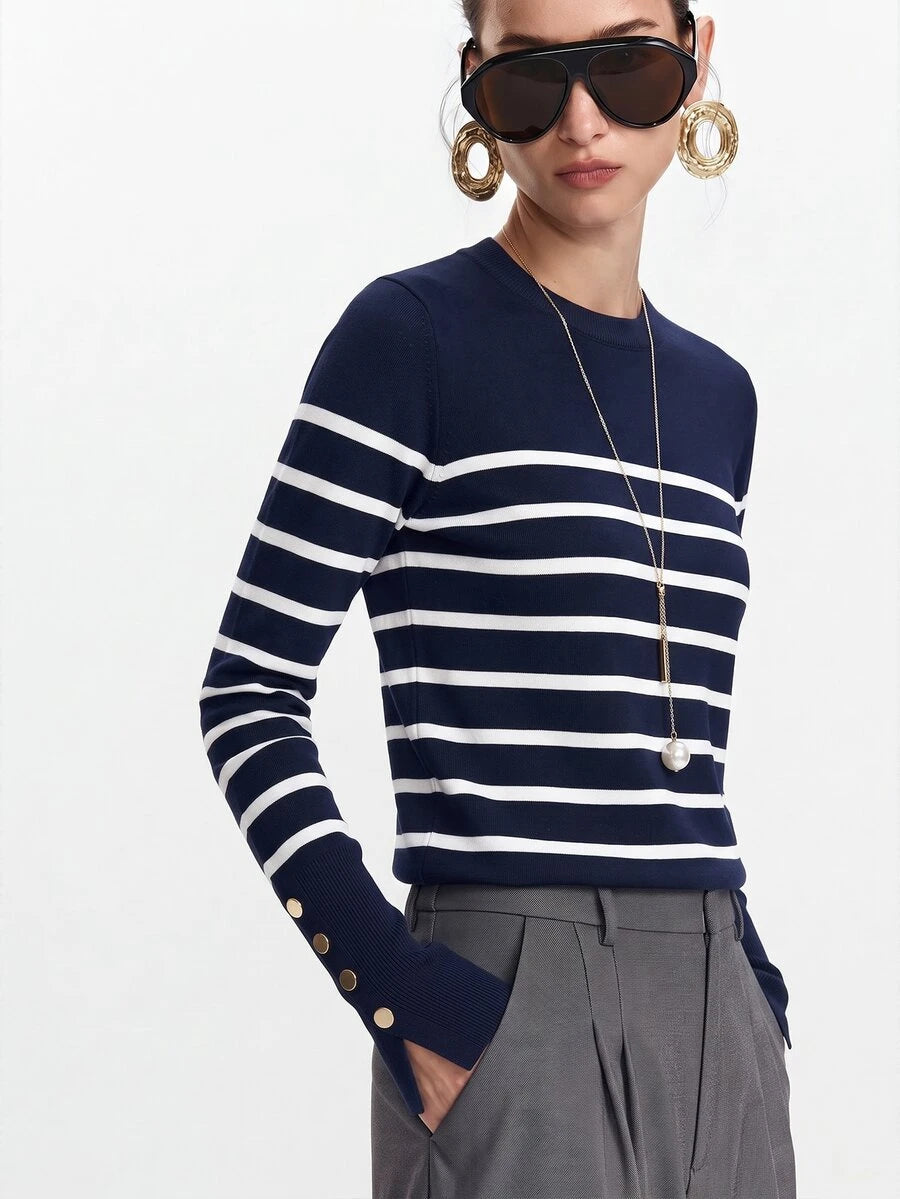 Women's Fine Knit Sweater with Button Cuffs, Lightweight Pullover for Fall Work Casual - Beige