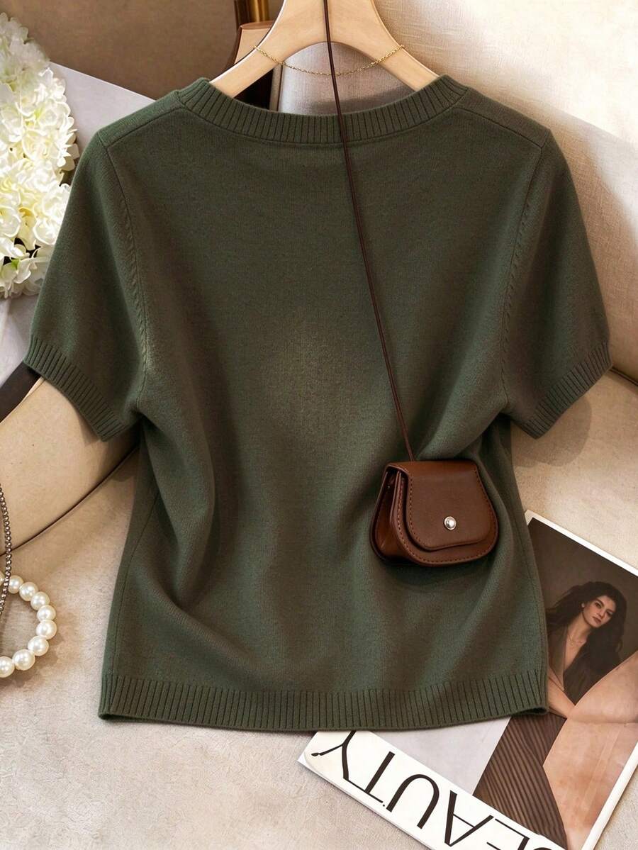 Women's Fine Knit Short Sleeve Top, Crew Neck Sweater Tee for Work and Layering - Green