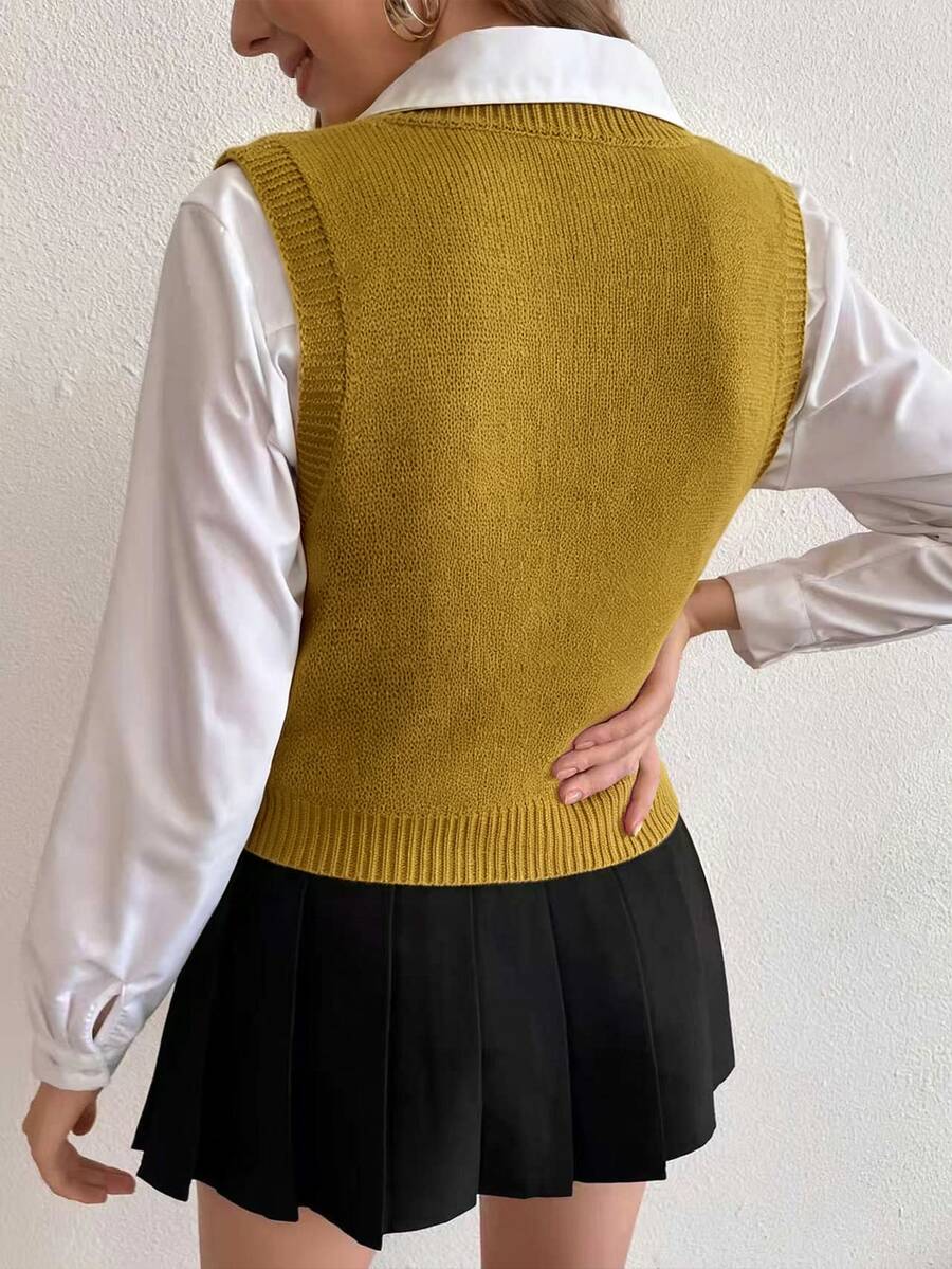 Winifred Classic Cable Knit V-Neck Sleeveless Sweater Vest - Mustard