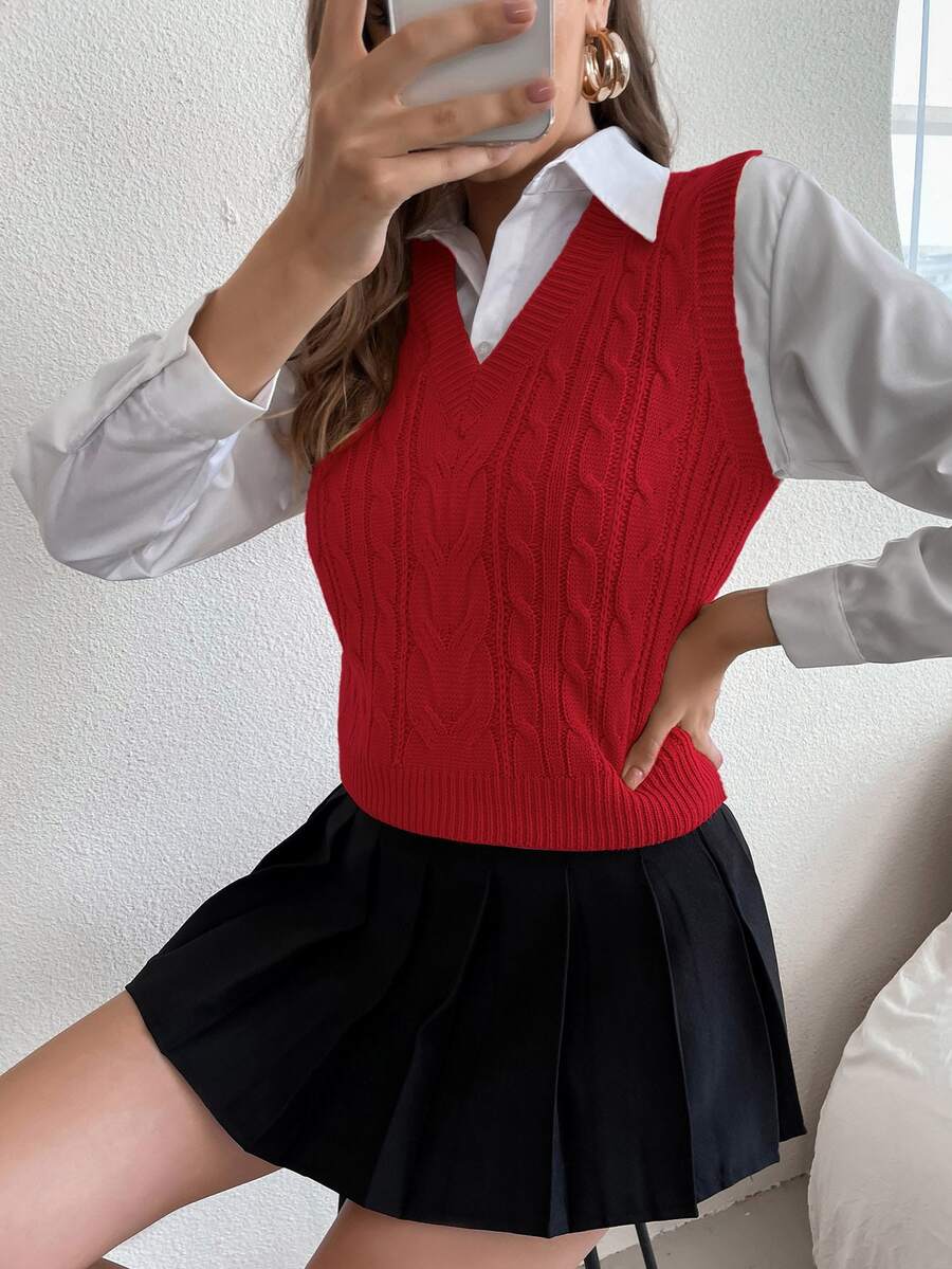 Winifred Classic Cable Knit V-Neck Sleeveless Sweater Vest - Red