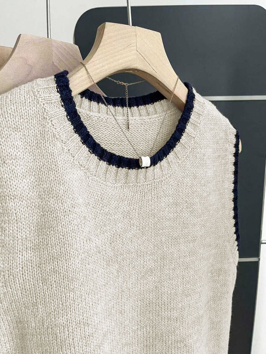 Beatrice Contrast Trim Sleeveless Knit Sweater Vest - Oatmeal with Navy Trim