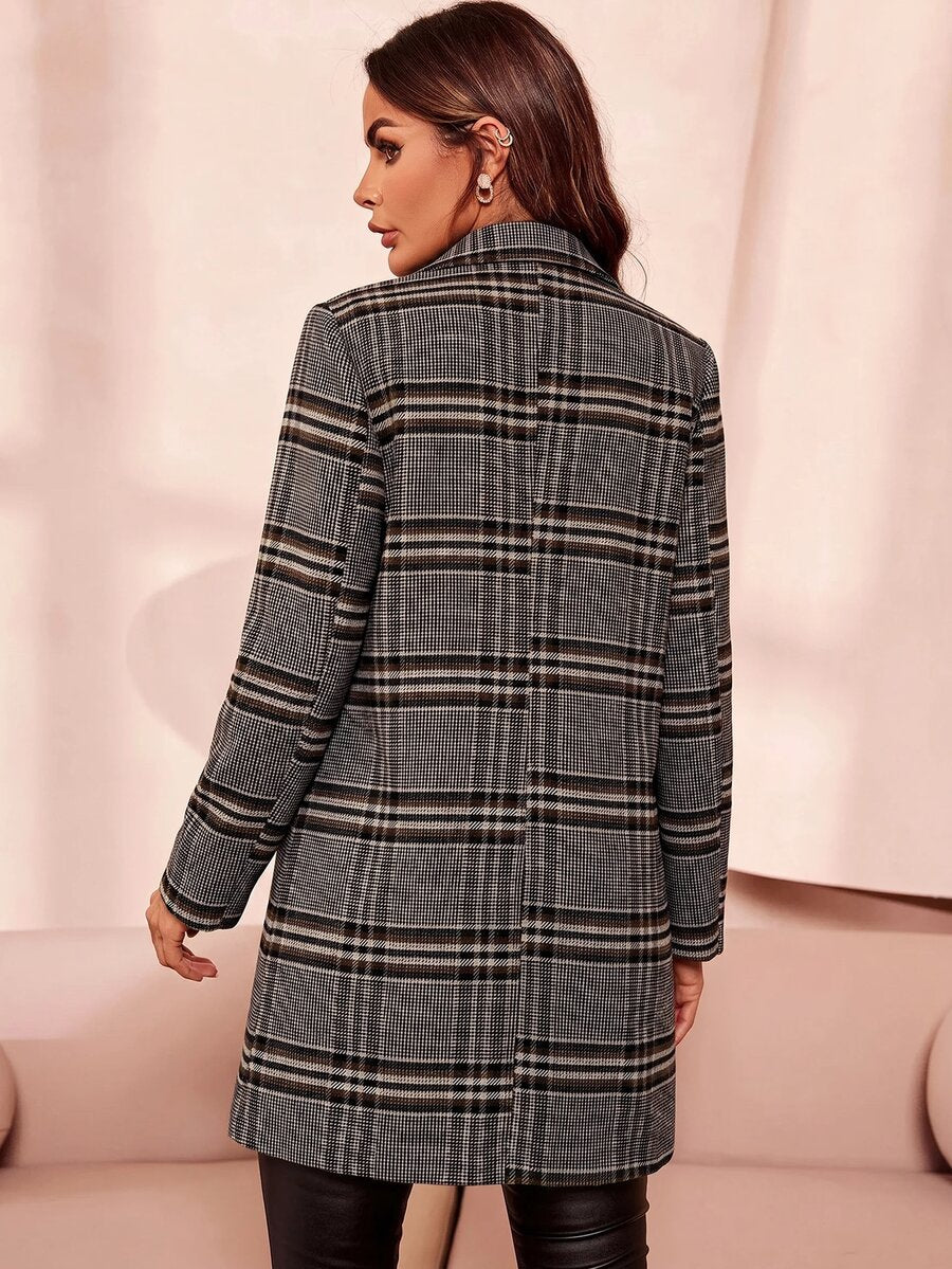 Aveline Double-Breasted Lapel Coat with Tailored Thigh-Length Cut - Multicolor