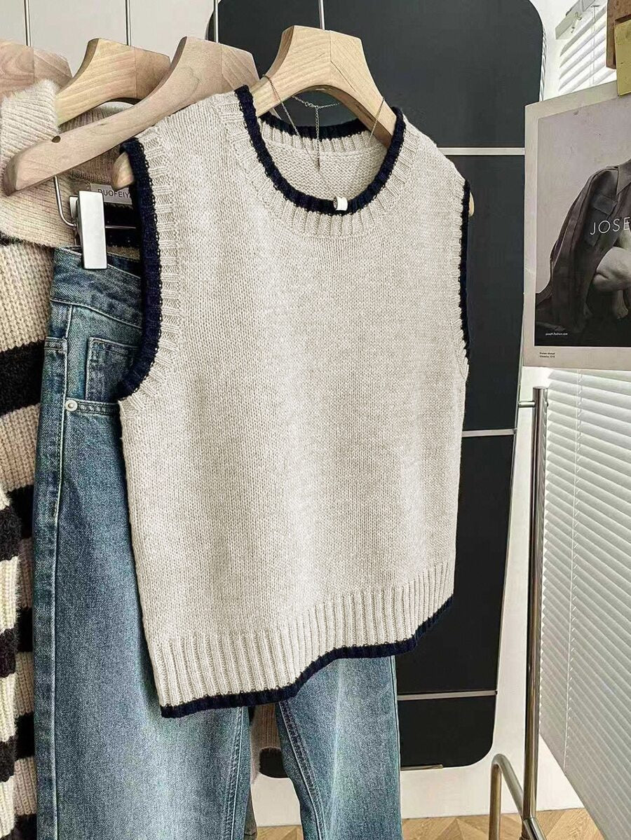 Beatrice Contrast Trim Sleeveless Knit Sweater Vest - Oatmeal with Navy Trim