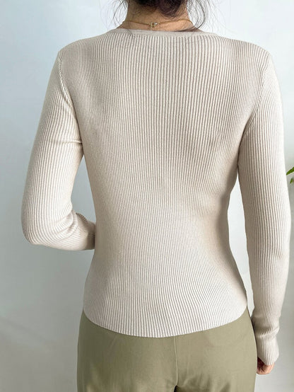 Krakow Ribbed Knit Crew Neck Fitted Pullover Sweater