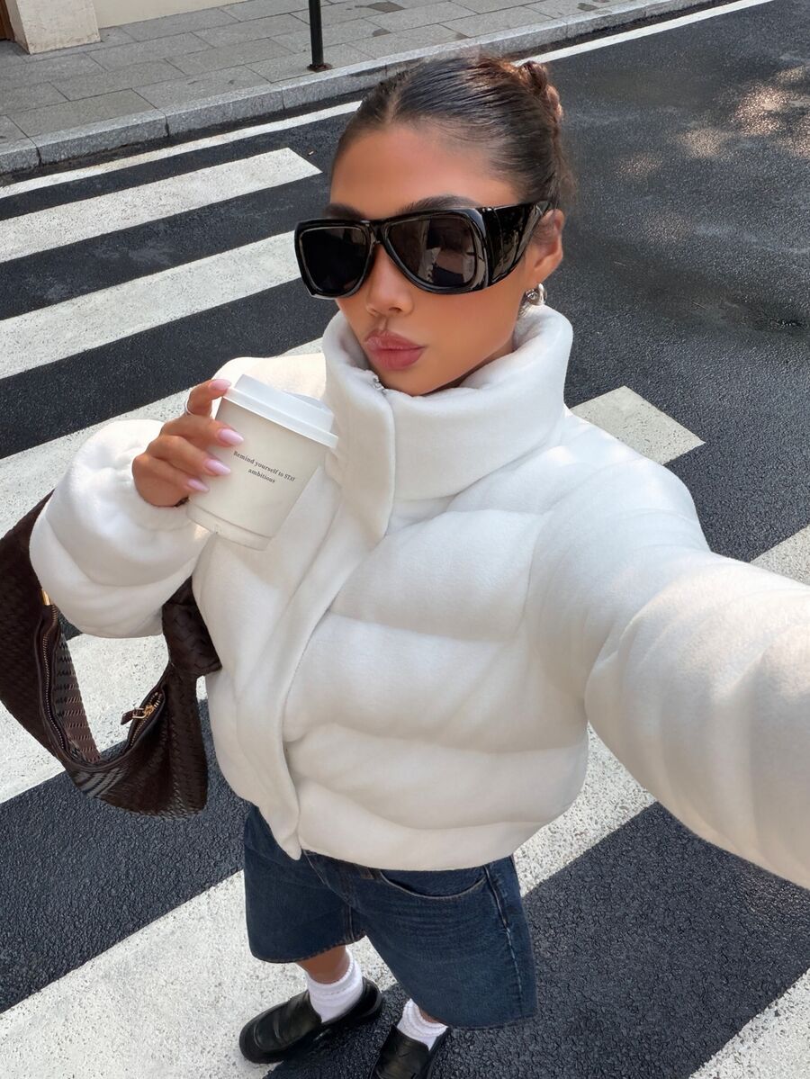 Glasgow Cropped Quilted Puffer Jacket with Funnel Neck - White