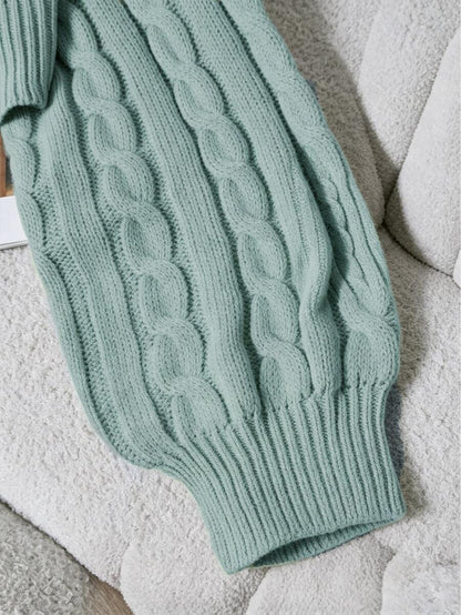 Oriana Cropped Cable Knit Sweater with Crew Neck - Sage Green