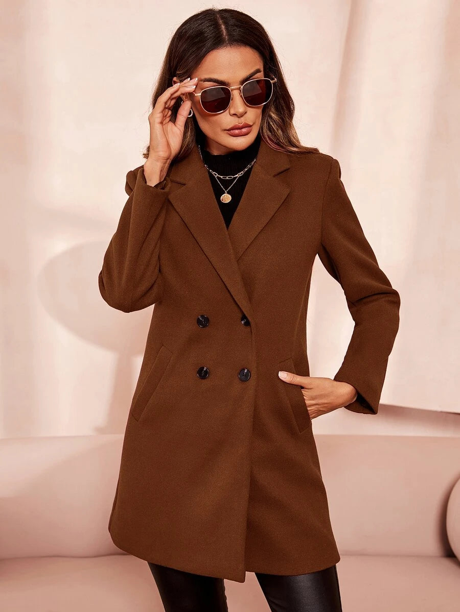 Aveline Double-Breasted Lapel Coat with Tailored Thigh-Length Cut - Grey