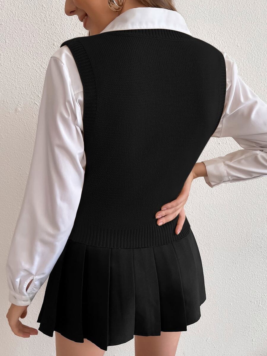 Winifred Classic Cable Knit V-Neck Sleeveless Sweater Vest - Black