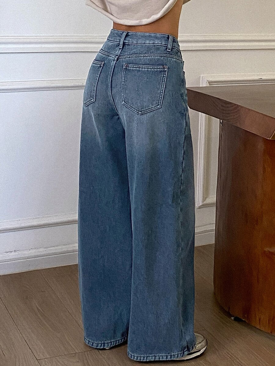 Missoula Low Rise Straight Leg Baggy Jeans