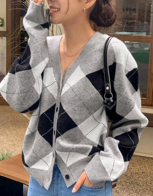 Noelle Argyle Knit Cardigan Grey Fall Mensa
